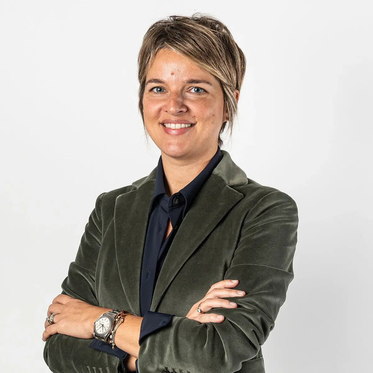 atax_and_legal_sara_greco_02